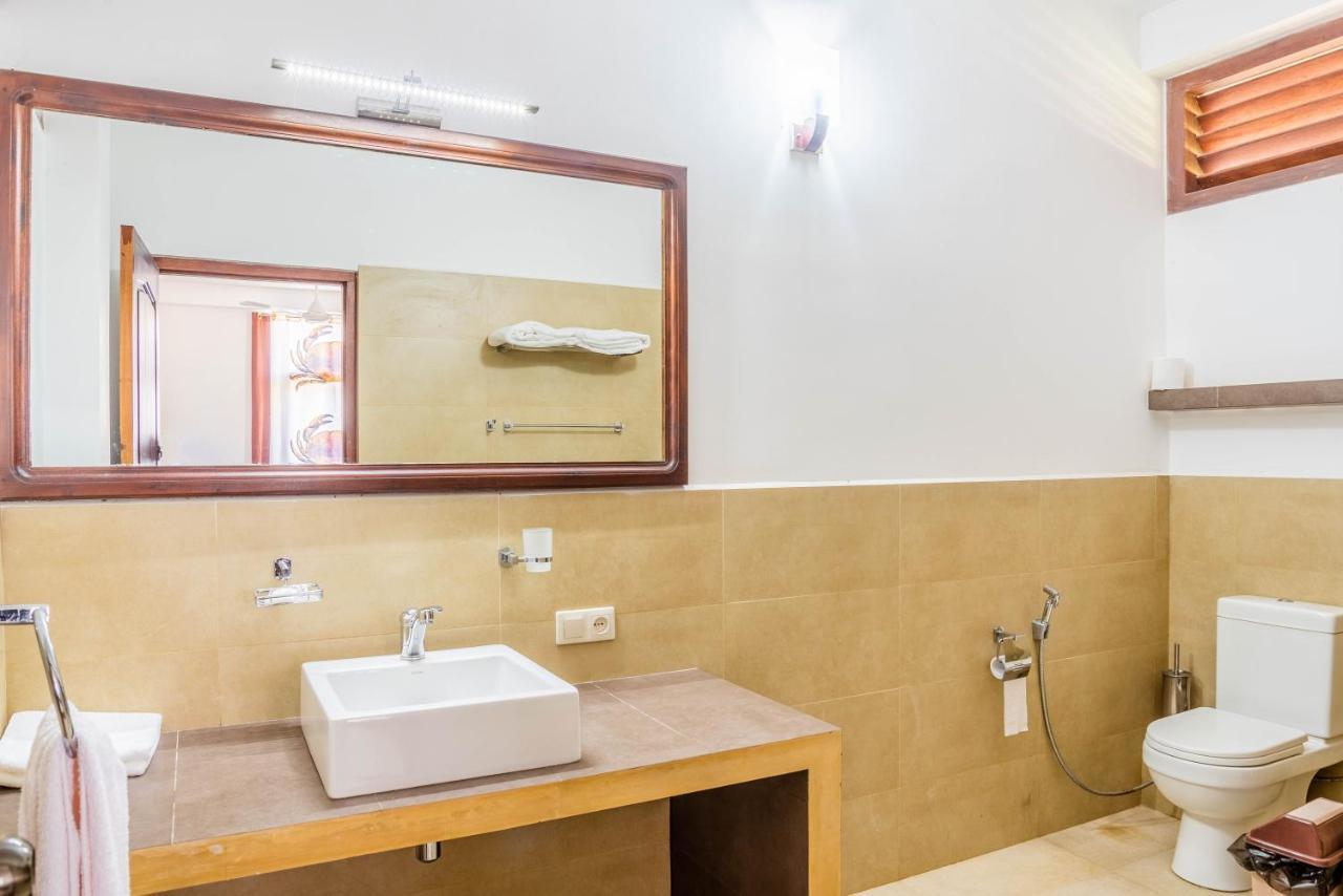 Parrot Hotel Tangalle