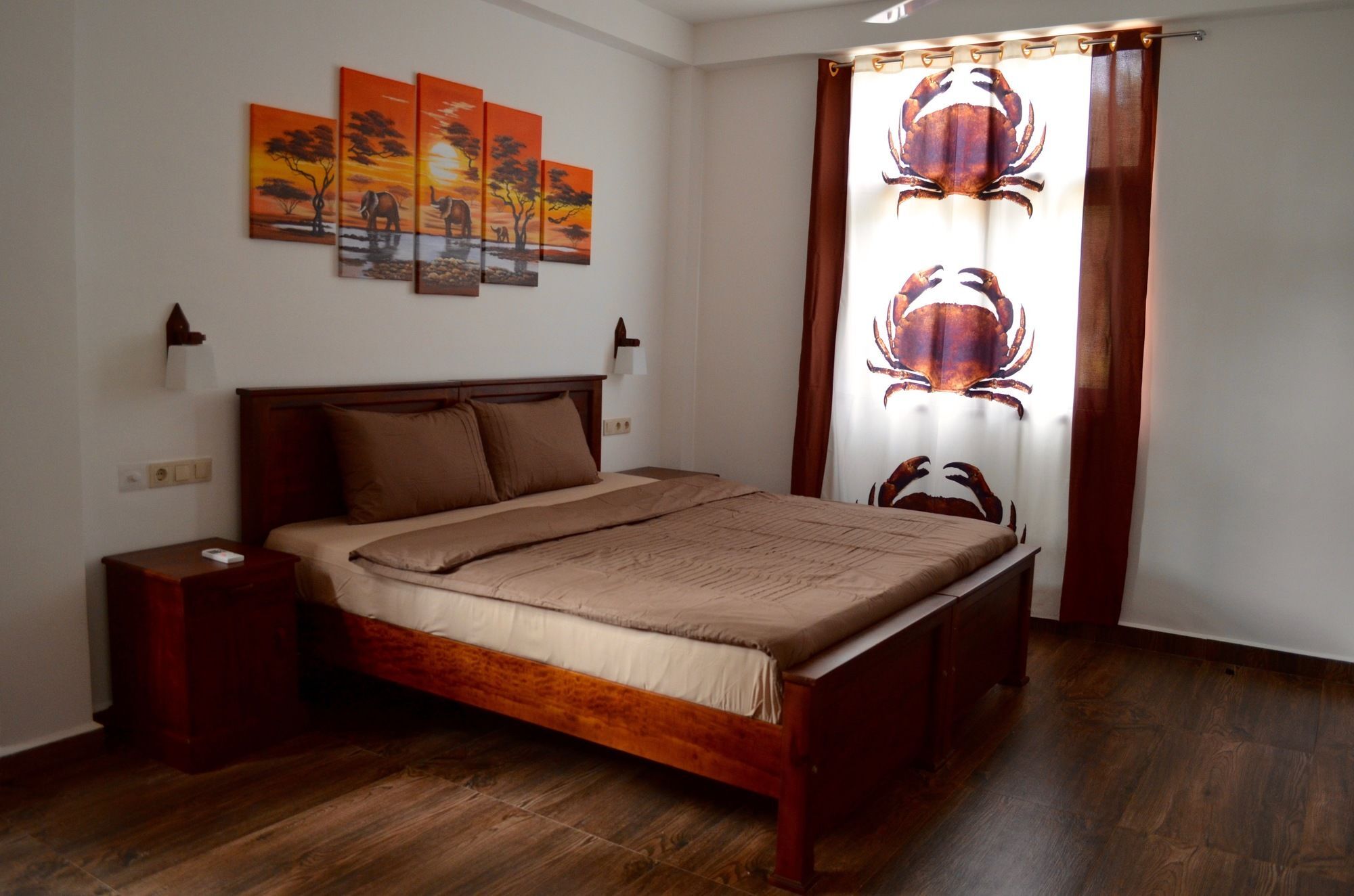 Parrot 4* Tangalle